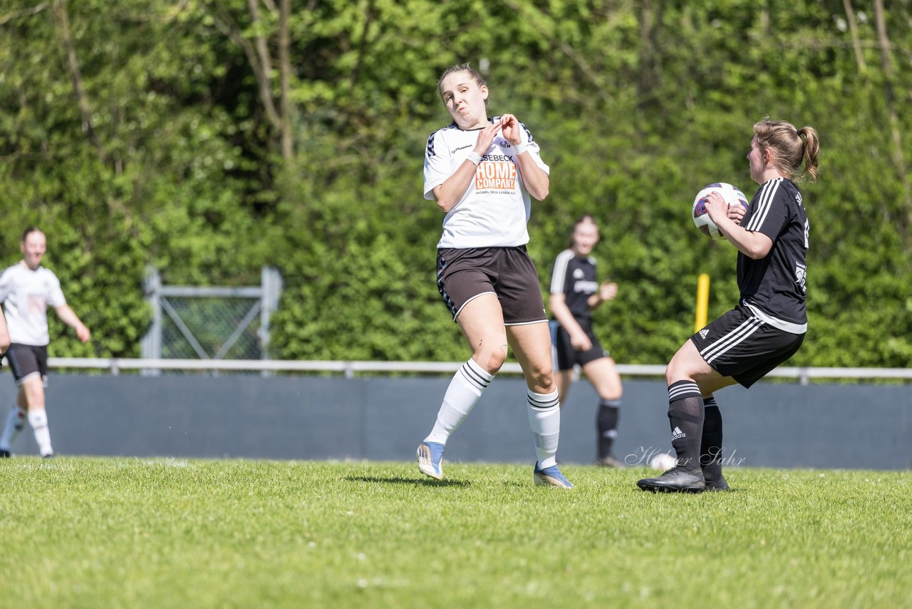 Bild 234 - F SV Henstedt Ulzburg - SV Fortuna Boesdorf : Ergebnis: 3:1